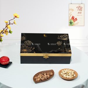 hộp quà tết, hộp mứt tết sơn mài hoa sen